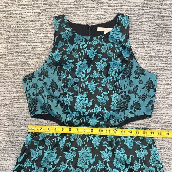 NWT Hutch Floral Jacquard Cut-Out Mini Dress Size 14 - Picture 11 of 14